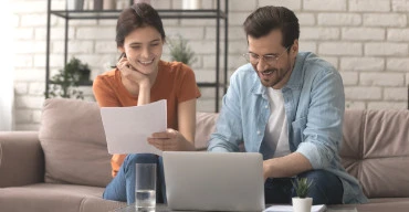 casal-com-notebook casal-com-notebook